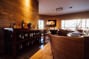 Hotel Tower Inn & Suites