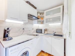 Apartment Les Jardins dAmaryllis-7 by Interhome