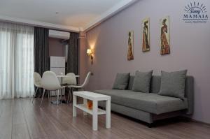 Adys Studio by Sunny Mamaia