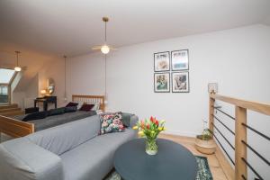 Mrągowo dwupoziomowy Apartament Indygo 85m2 z widokiem na jezioro