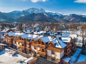 Mountain Shelter Apartments