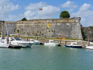 Maisons de vacances La Fleur des Marais - 3 chambres & jardin 400m2 : photos des chambres