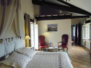 B&B / Chambres d'hotes La Bastide des Princes : photos des chambres