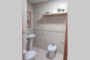 Amplio y céntrico apartamento junto al mar