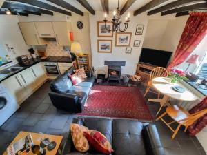Bwthyn Ger Afon Riverplace Cottage
