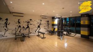 KL Tower Makati Apartments by PH Staycation