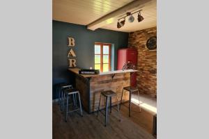 Maisons de vacances Gite 14p / Bain Nordique / Etang / Riviere / Baby : photos des chambres