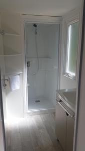 Complexes hoteliers Camping La Pinede : photos des chambres