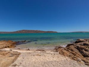 Lagoon Escape Beach Villa