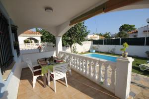 Riumar "Nati", 250m to beach, private pool, On-Site-Service, dog beach