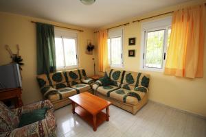 Riumar "Nati", 250m to beach, private pool, On-Site-Service, dog beach