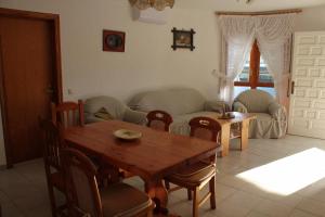 Riumar "Lorenzo", 400m to beach, private pool, On-Site-Service, dog beach