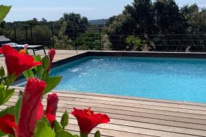 Villas Villa L'Arbousier 4 pers piscine chauffee 2 min plage en voiture : photos des chambres
