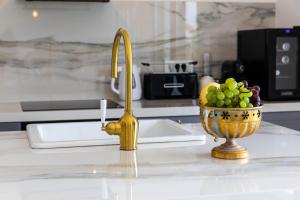 Gloria Luxury Suite Apartment