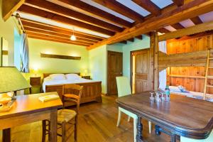 Hotels Auberge de la Hulotte : Chambre Familiale (5 Adultes)