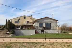 Maisons d'hotes La campagne Pramaisse : photos des chambres