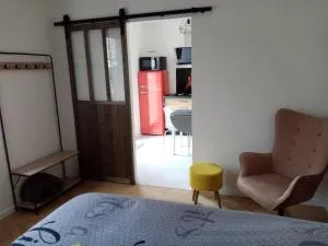 l'Eden naturiste écureuil - Sallertaine