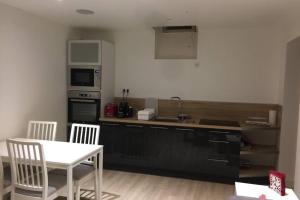 Appartements NID D AMOUR F1 40m2 calme RDC possibilite jacuzzi hammam : photos des chambres