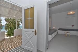 Seaside home in KardianiGiannaki bay - Agness Home