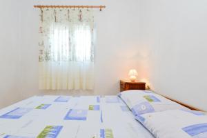 Apartments in Razanac - Zadar Riviera 41401 