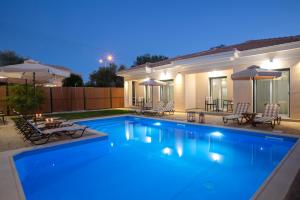 Anthemis Luxury Villas Lefkada Greece