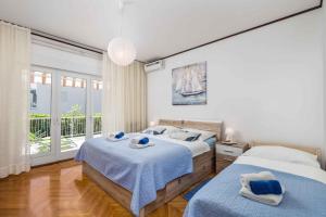 Apartments in Moscenicka Draga 34827 