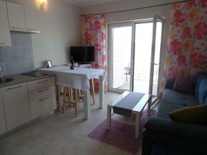 Apartments Karlobag/Velebit Riviera 34630 