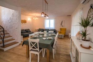 Holiday home in Risika - Insel Krk 38433