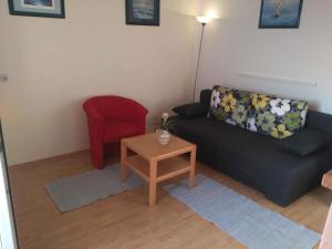 Apartments in Barbat/Insel Rab 17610 