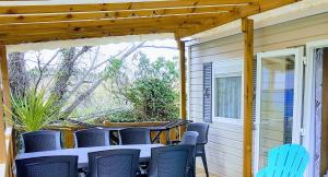 Campings Mobile home De Luxe St Cyprien : photos des chambres