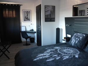 B&B / Chambres d'hotes La Colline aux Yeux Doubs : photos des chambres