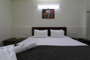 Hotel Paradise Inn