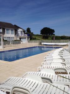 Maisons de vacances MAISON 6 pers belle vue mer PISCINE, plage a 40 m : photos des chambres