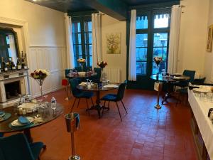 Hotels LE CHARME DE ST PIERRE : photos des chambres