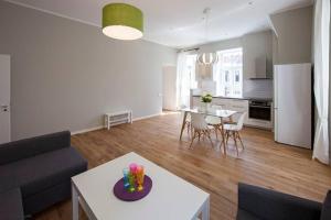 Modern & Spacious 80m2 Apartment in Riga Old Town