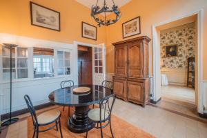 Maisons de vacances Holiday Home Chateau de Bouceel Mont Saint Michel : photos des chambres