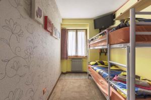 Apartments in San Zeno di Montagna 36442
