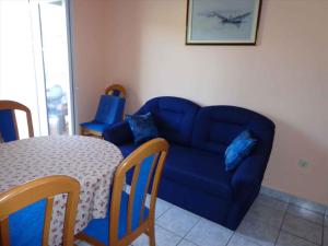 Apartments in Mundanije - Insel Rab 30445