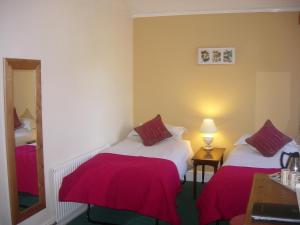 Superior Family Room room in Polraen Country House Hotel