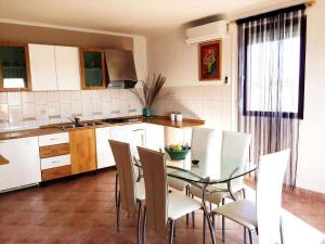Holiday home in Donji Lepuri 26798