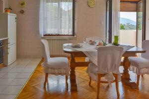 Apartment in Senj 17135