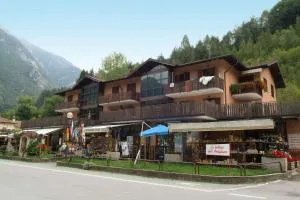 Apartments Molina di Ledro/Ledrosee 22633 - Molina di Ledro