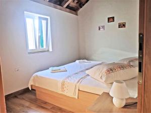 Apartment Seline/Paklenica Riviera 35328 