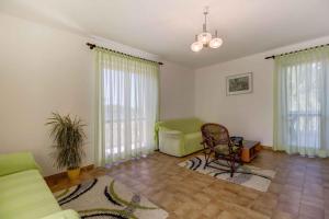 Apartment in Mali Losinj 35205