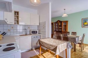 Apartment in Mali Losinj 35205