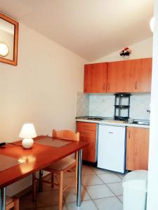 Apartment in BarbatInsel Rab 34683