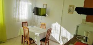 Apartments in Pirovac 34905