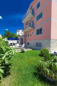 Apartments in Crikvenica 26704