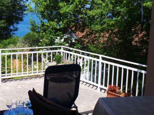 Apartment in Njivice - Insel Krk 34619 - 3hvězdičkové hotely ve městě Njivice