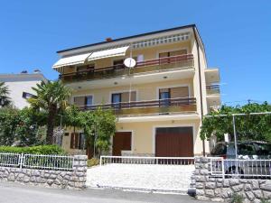 Apartment in Crikvenica 5493